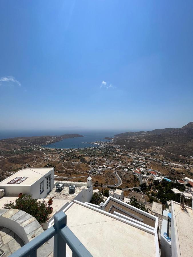 Windhouses Serifos المظهر الخارجي الصورة
