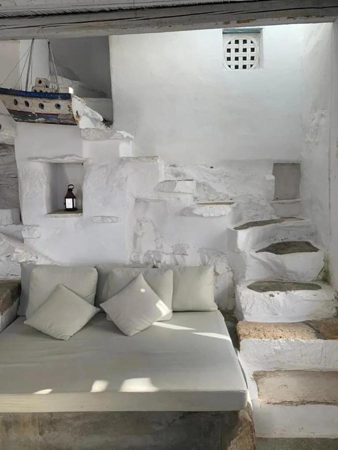Windhouses Serifos المظهر الخارجي الصورة