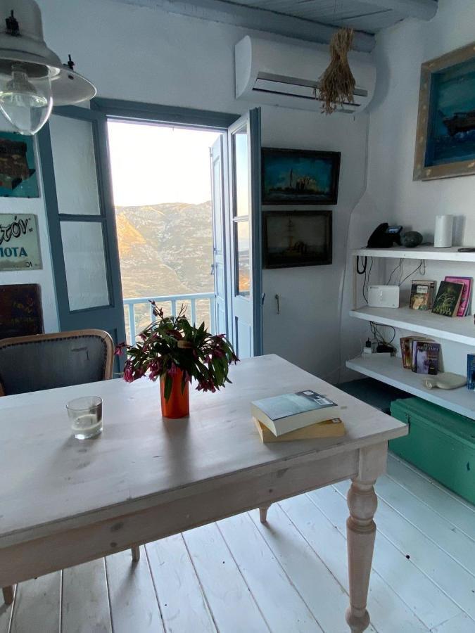 Windhouses Serifos المظهر الخارجي الصورة