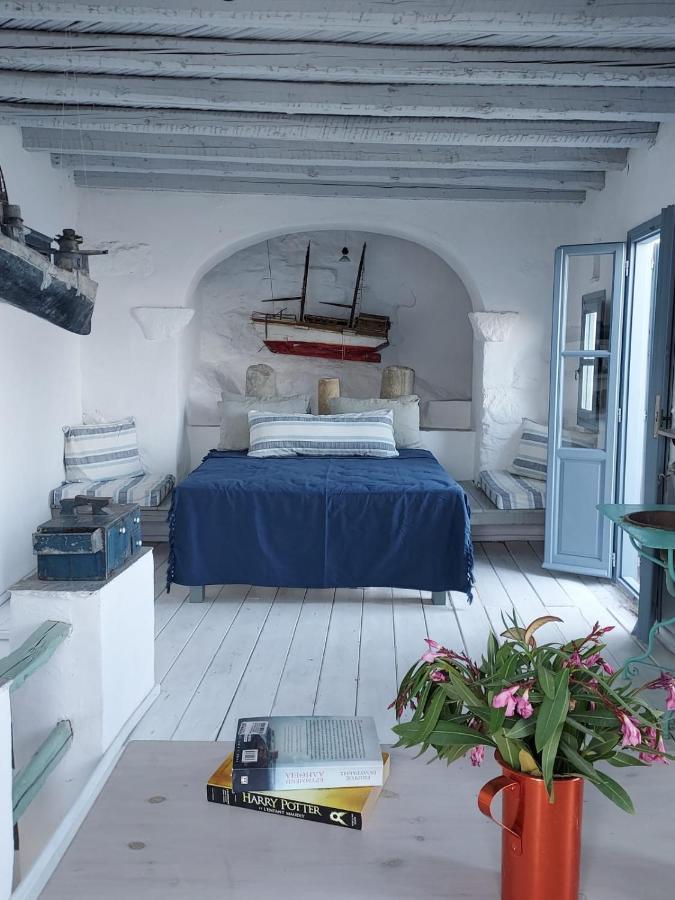 Windhouses Serifos المظهر الخارجي الصورة